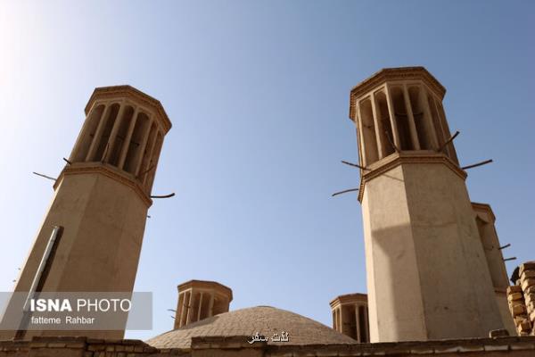 تخریب تزئینات غیراصیل بادگیرهای یزد