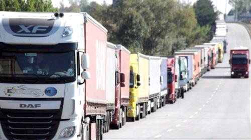 ۲۵ کامیون ایرانی در مرز اوکراین-روسیه گرفتار شدند