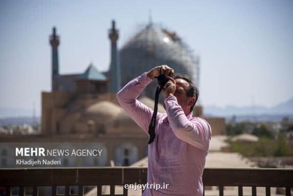 کاهش ۹۰ درصدی ورود توریستهای خارجی به کشور در دوره کرونا