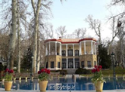 مریم حیدرزاده در كاخ نیاوران نمایشگاه نقاشی گذاشت